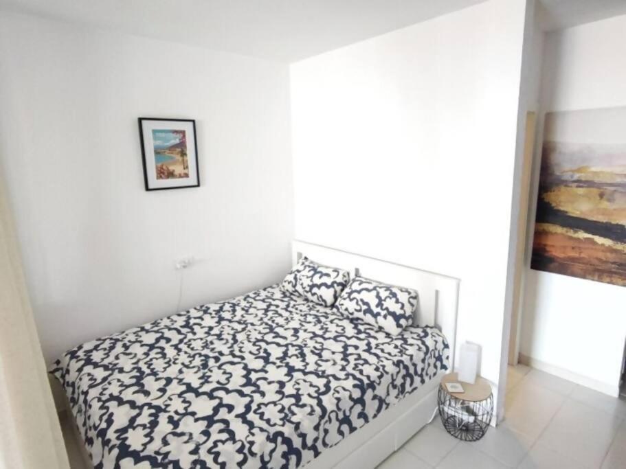 Ampio Appartamento In Ocean View Ov311 Адехе Екстериор снимка