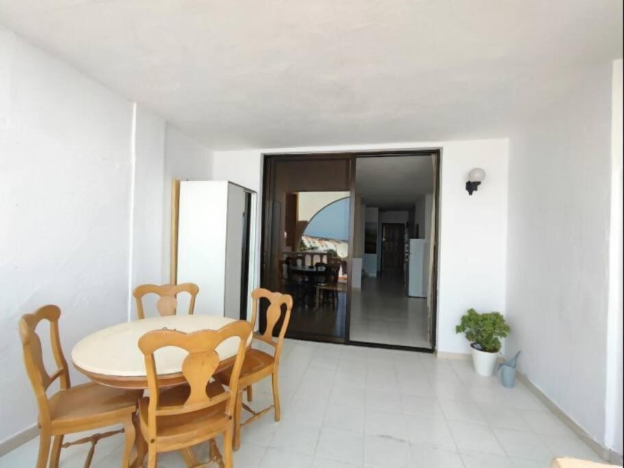 Ampio Appartamento In Ocean View Ov311 Адехе Екстериор снимка