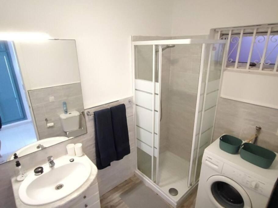 Ampio Appartamento In Ocean View Ov311 Адехе Екстериор снимка